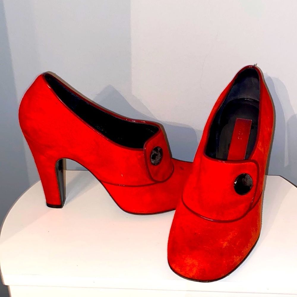 Marc Jacobs Ref Suede Heels